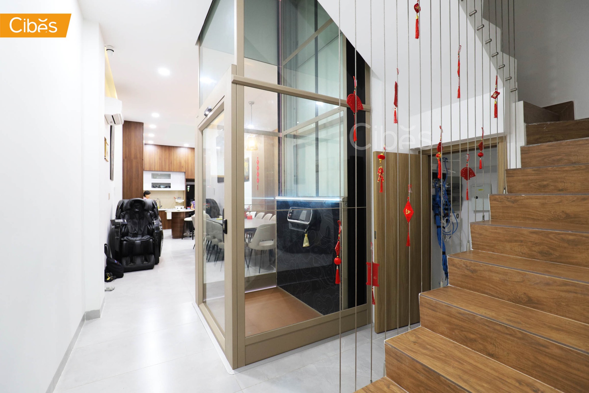 Quận 1, TPHCM - Cibes Voyager V80i Galaxy